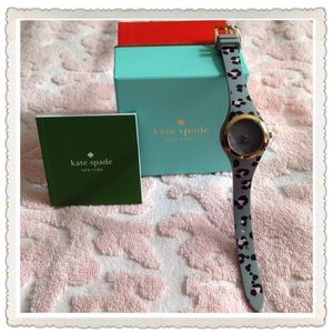 🎀Kate Spade Leopard Print Grey Rumsey Watch