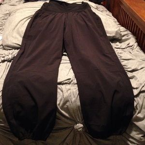 Lululemon OM pant