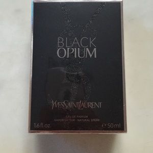 Black opium perfume