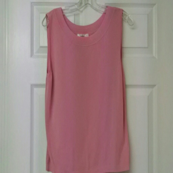 Pink sleeveless top - Picture 1 of 1