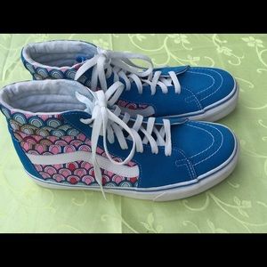 Vans high top skateboarding shoes women's 9.5