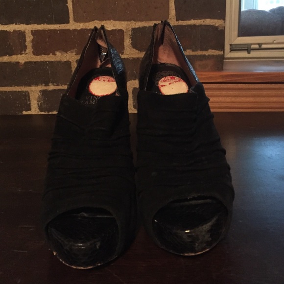 Vince Camuto heels