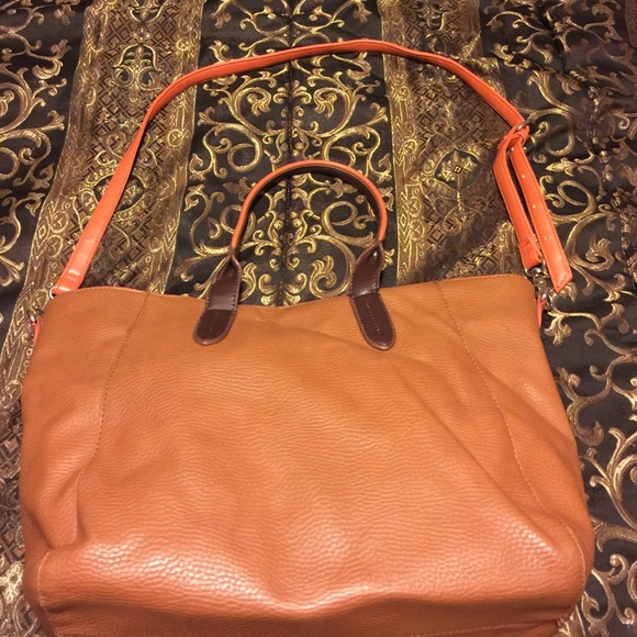 Purse.
