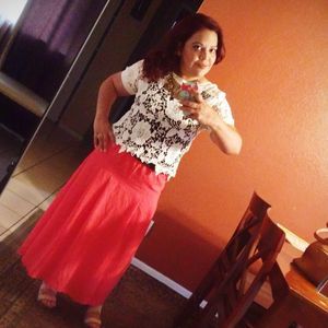 Meet your Posher, Rebeca