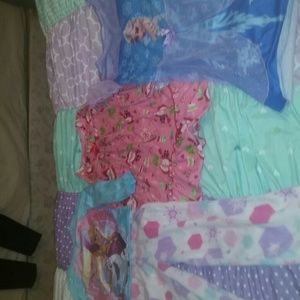 Kids pijamas 4t