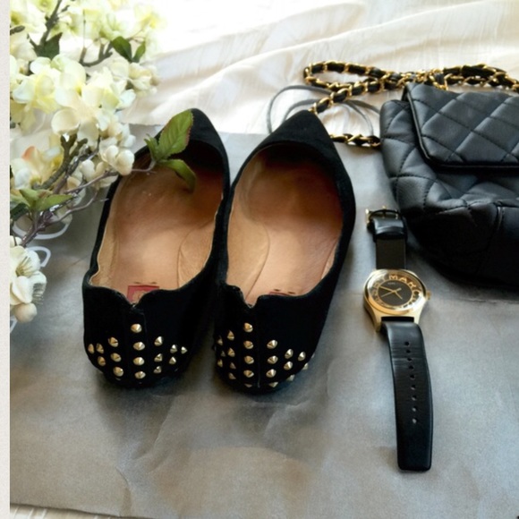 Halogen Studded flats.