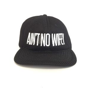 Mesh baseball hat