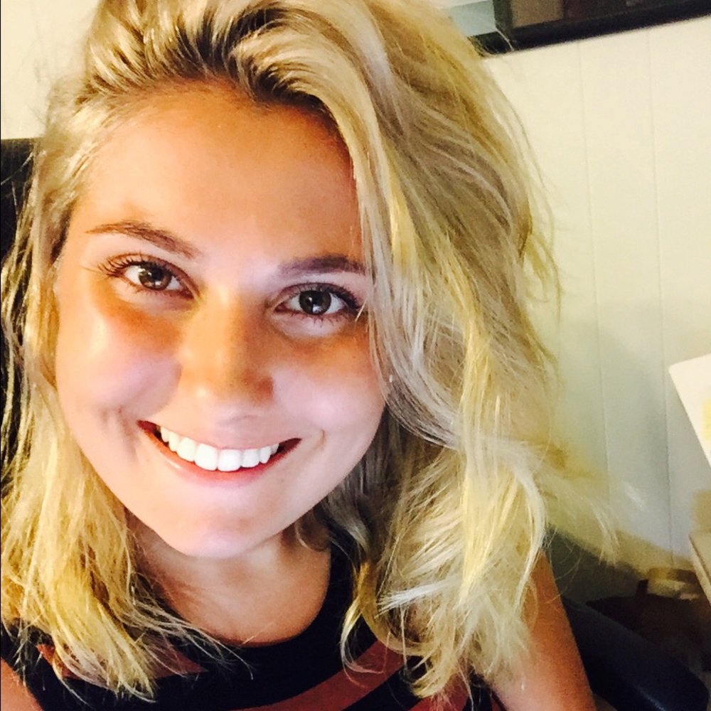 Meet your Posher, Cara
