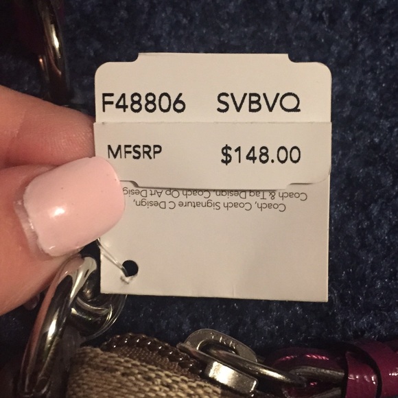 New with tags Coach cross body bag - Picture 3 of 4