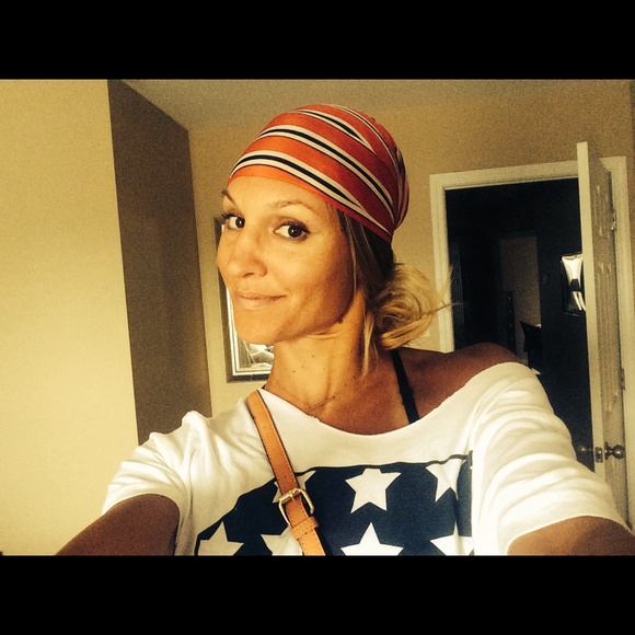 Meet your Posher, Courtney - Picture 4 of 4