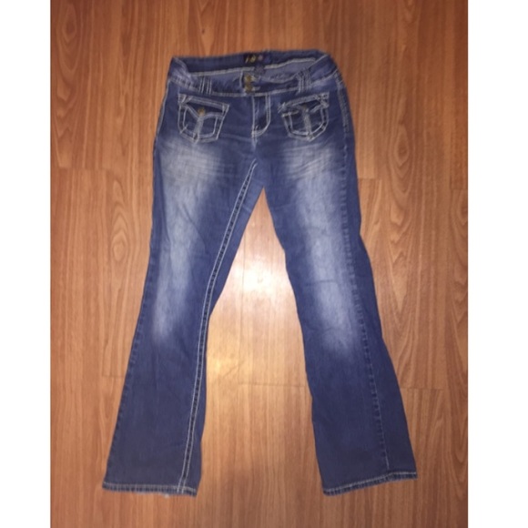 Angle Jeans