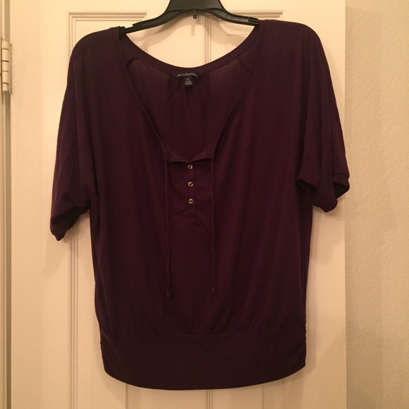 AE purple crop top