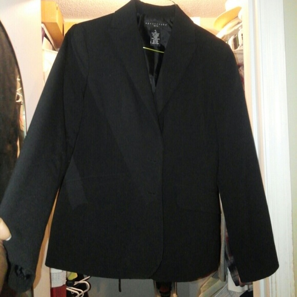 8 petite black blazer - Picture 3 of 4