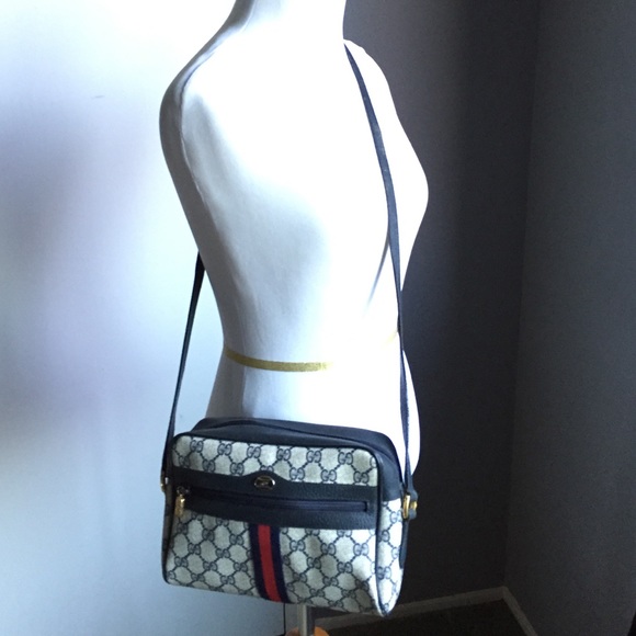 Gucci navy blue purse