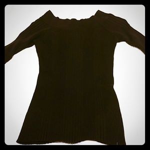 Dark Brown quarter sleeve sweater