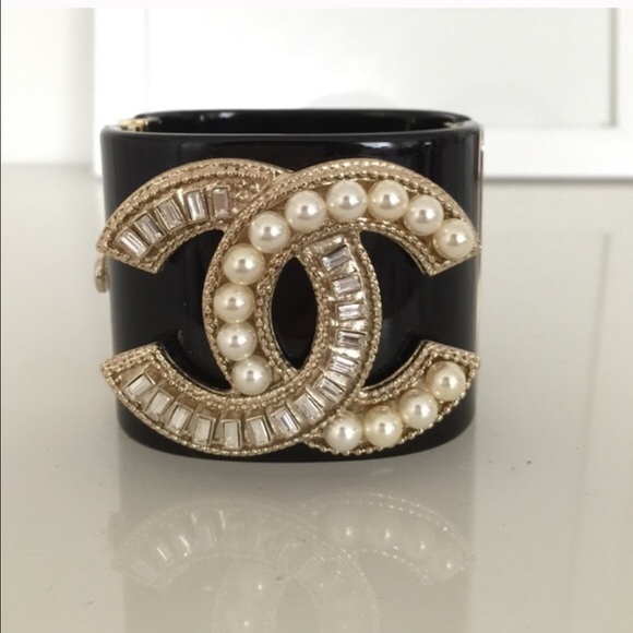 Fake Diamond Cuff Bracelet Fake Diamond Cuff Bracelet