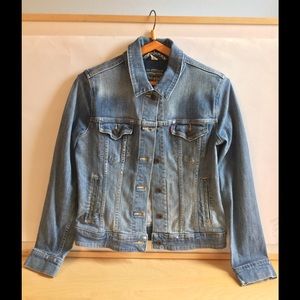 Levi's jean jacket