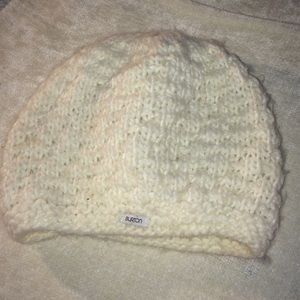 🎊FLASH SALE🎊 White Burton Beanie Hat ❄️