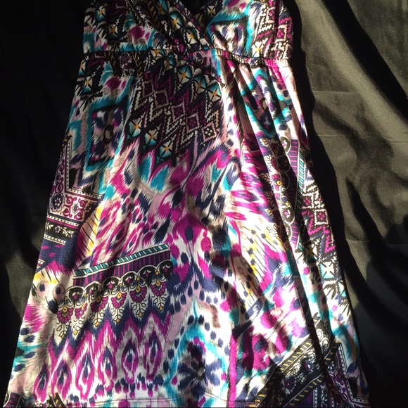 Colorful patterned dress - Picture 2 of 3