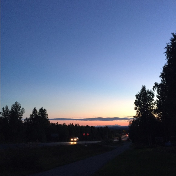 Meet your Posher!! - Picture 3 of 4