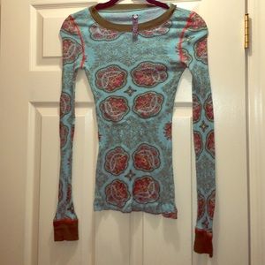 Free people long sleeve shirt!
