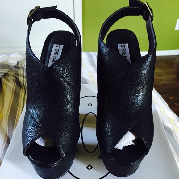 Galleria Black Steve Madden