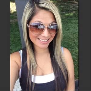 Meet your Posher, Elise