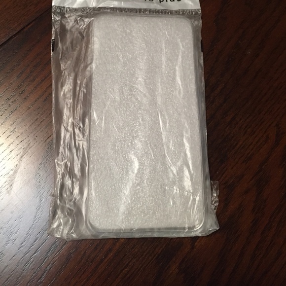 iPhone 6 Plus clear silicone case - Picture 2 of 2