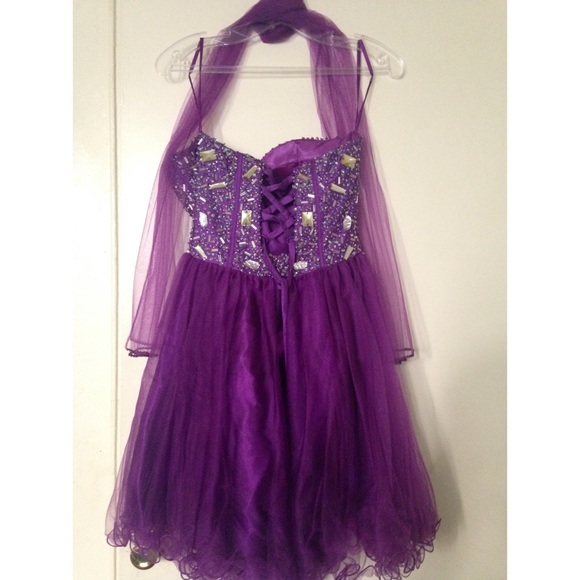 HOMECOMING DRESS - Picture 4 of 4