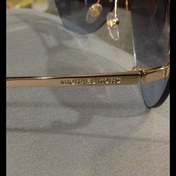 MK AVIATOR SUNGLASSES - Picture 4 of 4