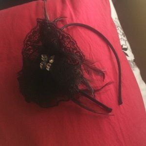 Feather Lace Jewel Headband