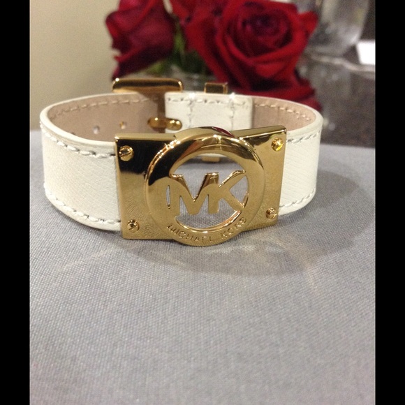 White MK braclett - Picture 2 of 3