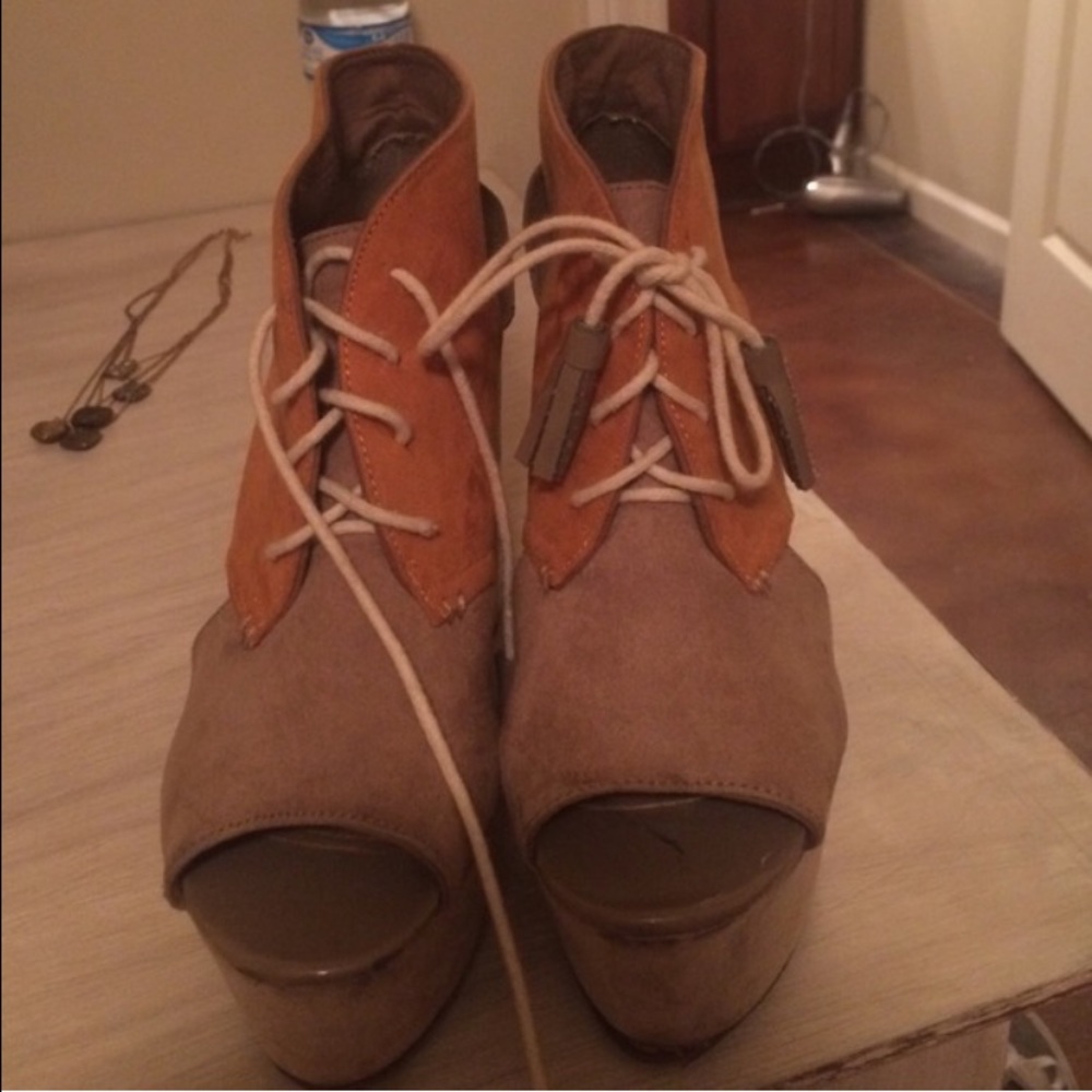 Colorblock Suede Wedges - Picture 3 of 3