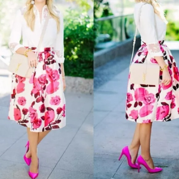 💕💕💕Floral High Waisted Skirt💕💕💕