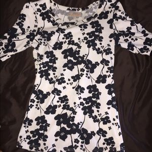Women's floral shirt 3/4 Sleeve