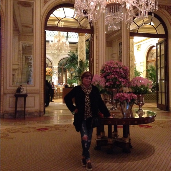 Meet the Posher Kim. - Picture 3 of 4