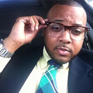 Meet your Posher, Avery