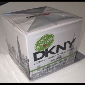 DKNY Be Delicious NYC Donna Karan Limited Edition