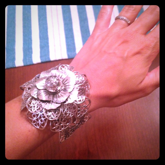 Floral cuff bracelet