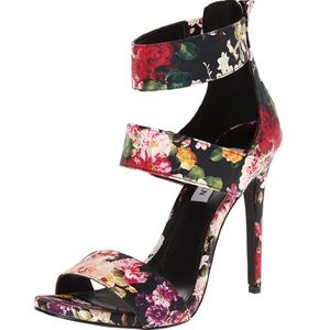 Steve Madden 8.5 Floral heels