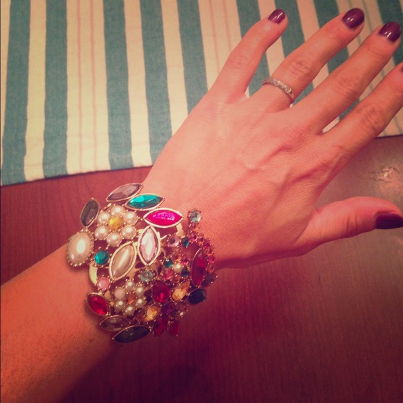 Rhinestone bracelet