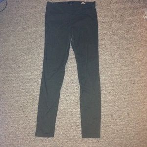 H&m army green skinny pants