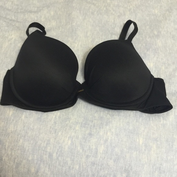 VS black fabulous bra