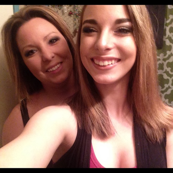 Meet your Posher, Kerri - Picture 1 of 1