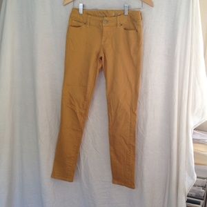 Mustard yellow skinny jeans
