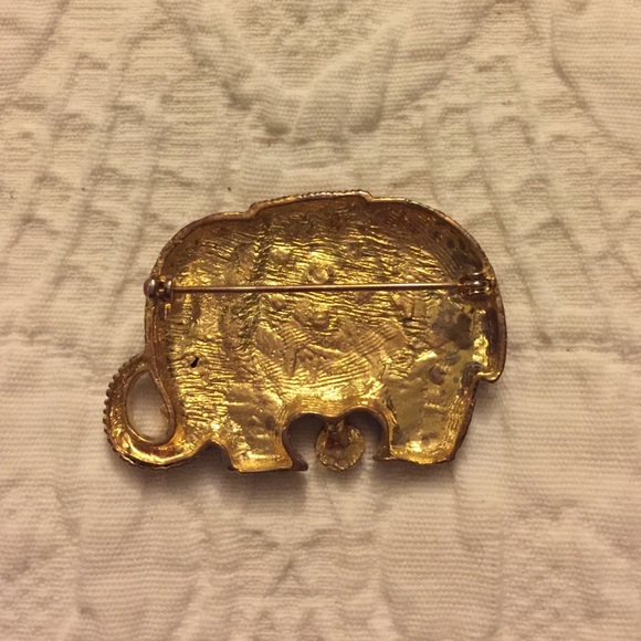 Elephant pin - Picture 2 of 3