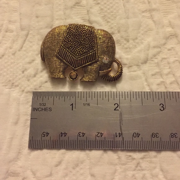 Elephant pin - Picture 3 of 3