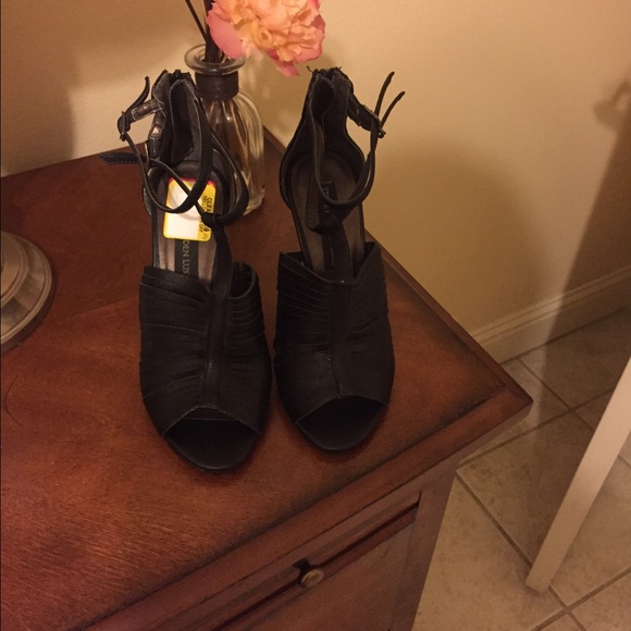 Black heels