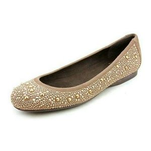 NWT Stuart Weitzman Nubead Flats