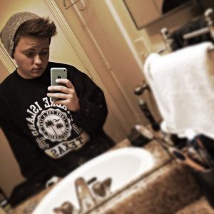 Meet your Posher, Alyssa